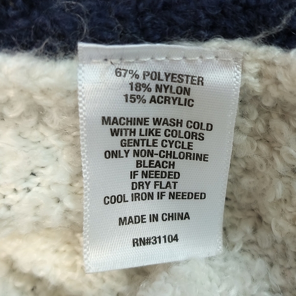 Women's Blue & Cream Poncho - Picture 3 of 6